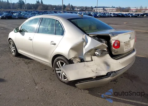 2006 Volkswagen Jetta Tdi из США, поврежденный, VIN 3VWDT71K66M813640